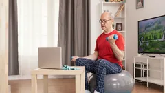 4 cviky na stoličke, ktoré po 65. roku obnovia silu nôh rýchlejšie ako drepy