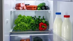 Nepríjemný zápach z chladničky zmizne okamžite: Zapamätajte si rýchly domáci spôsob